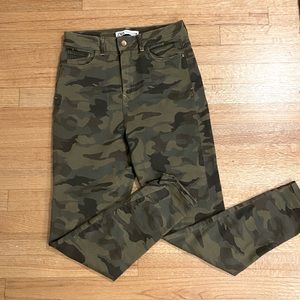 zara camo skinny jeans